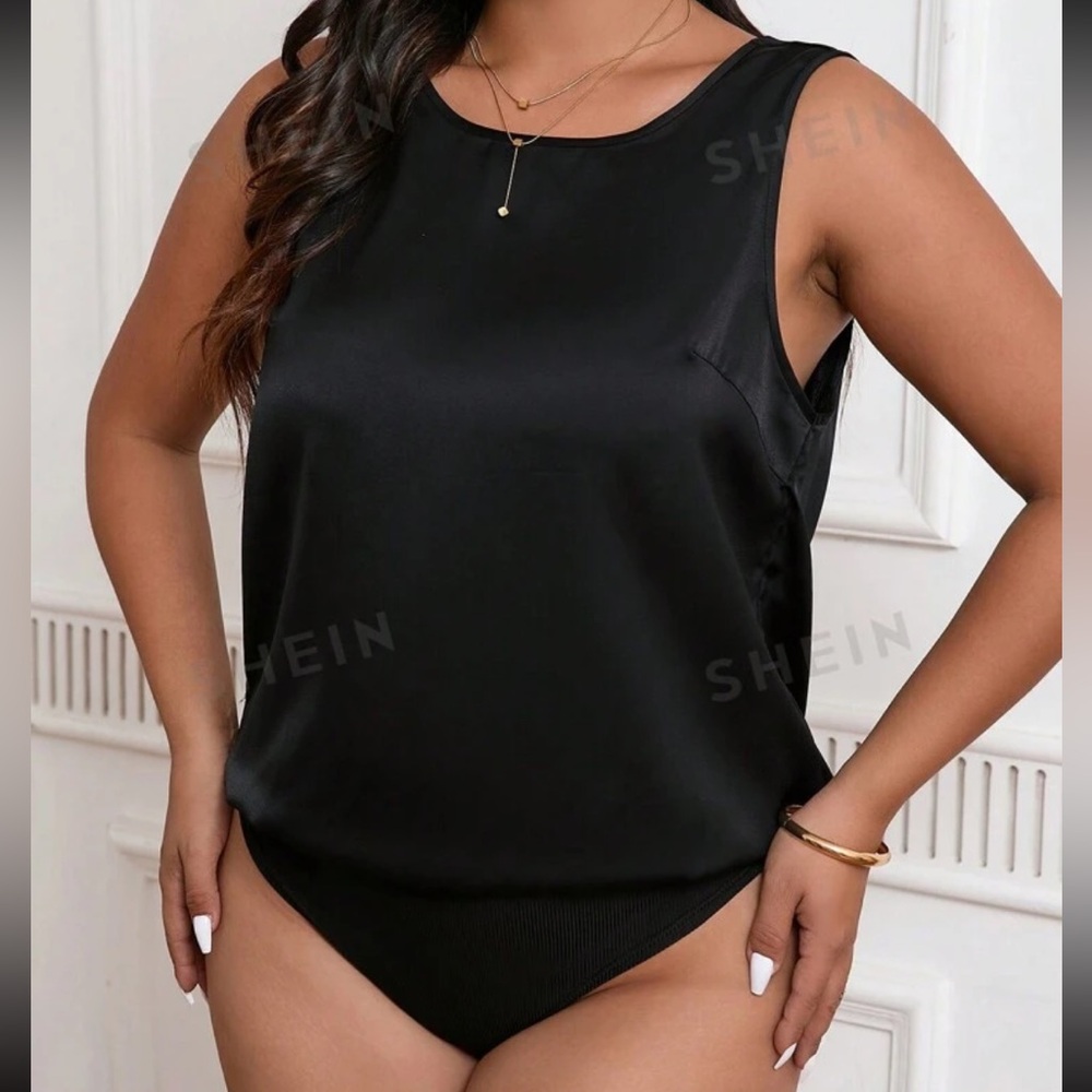 Black new / bodysuit size 2xl satin lace